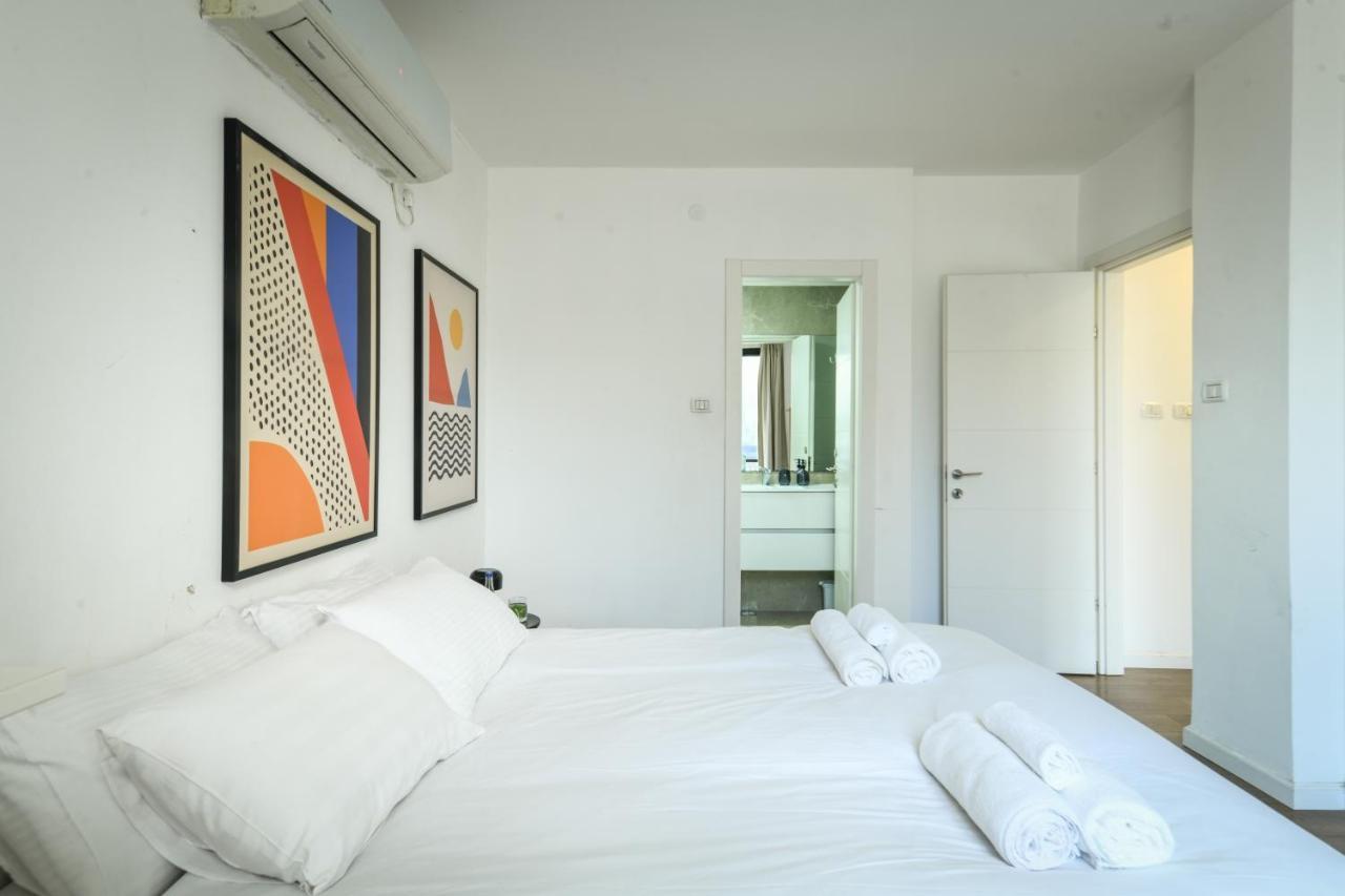 Modern & Bright 3br With Shelter By Sea N' Rent Apartment Tel Aviv