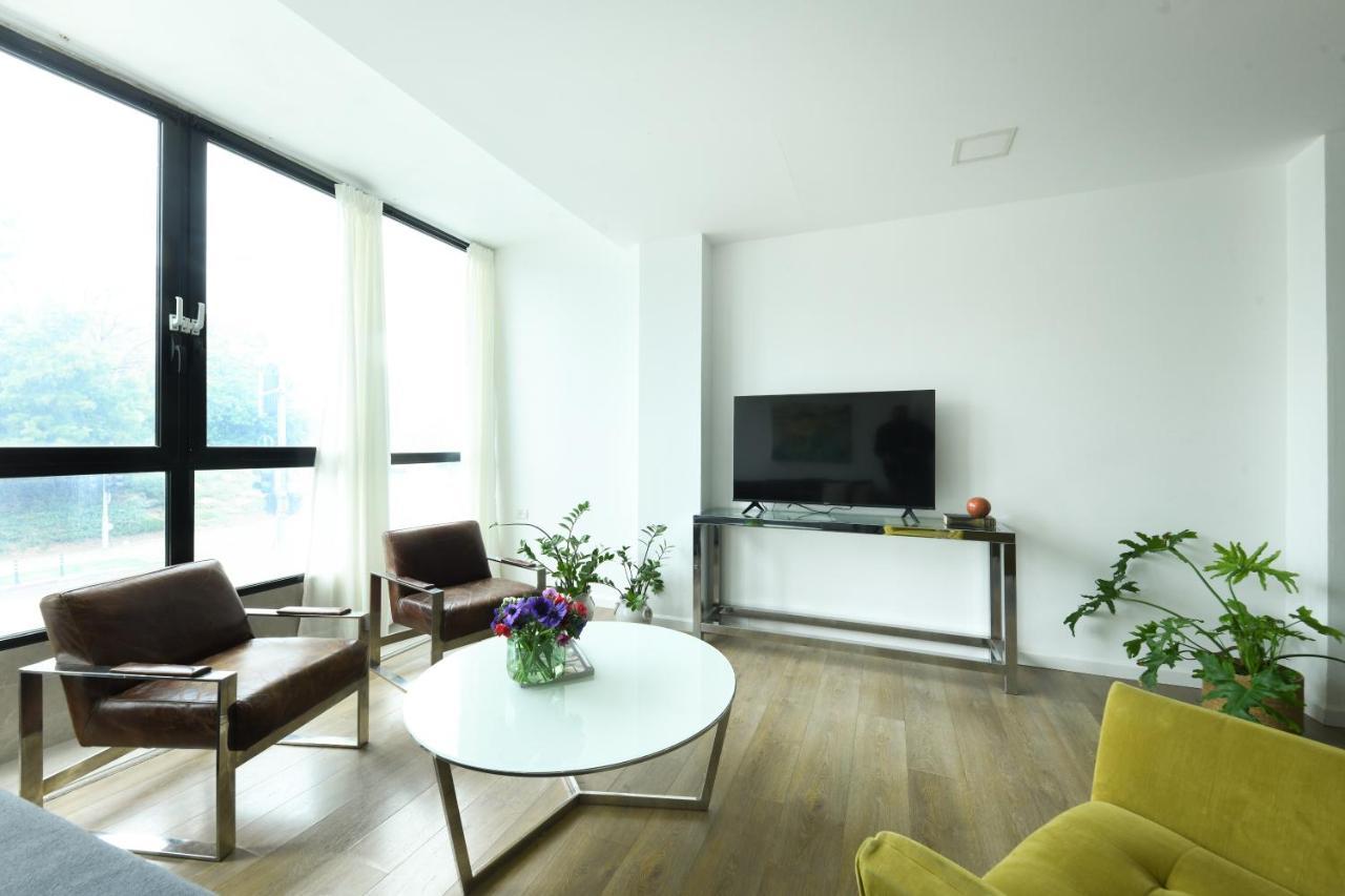 Apartment Modern & Bright 3br With Shelter By Sea N' Rent *